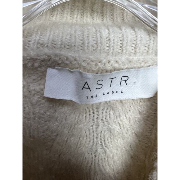 ASTR The Label Brynn Cream Mock Neck Balloon Sleeve Sweater Womens Small - Picture 4 of 9